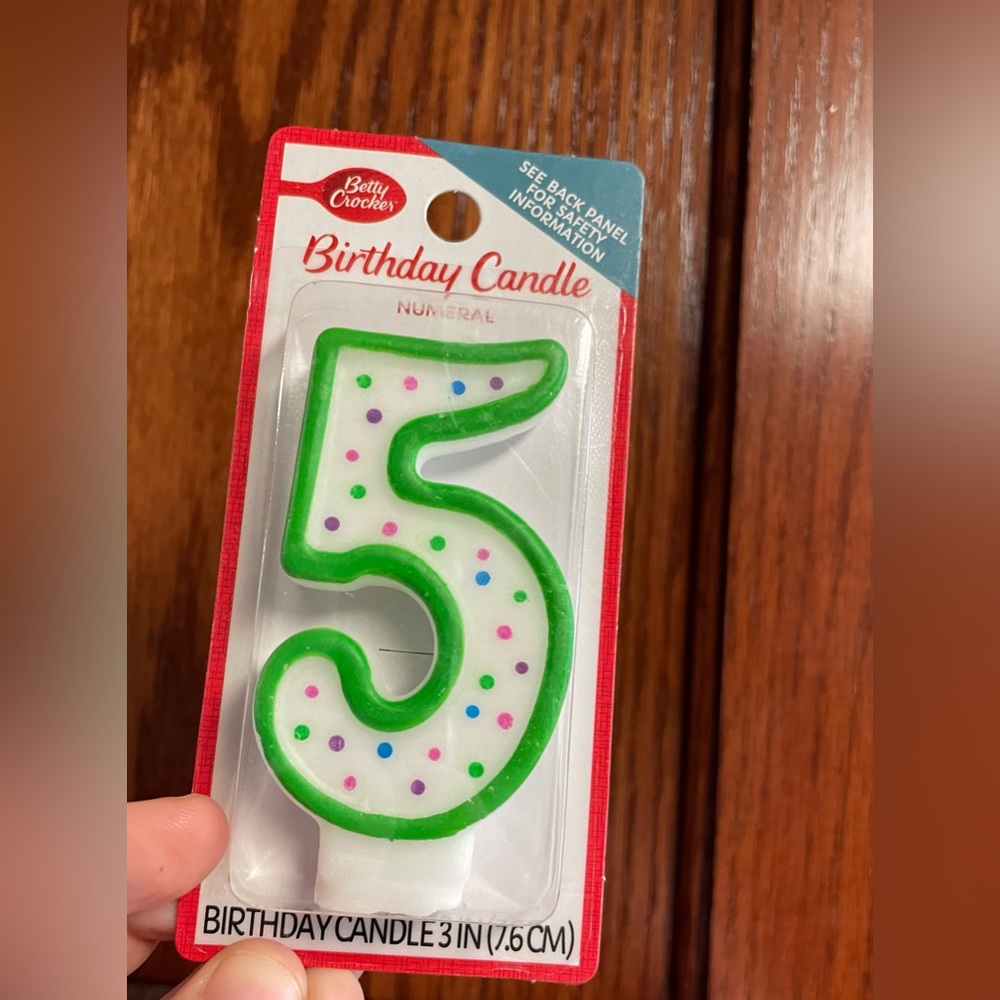 New In Package Betty Crocker # 5 Wax Birthday Candle